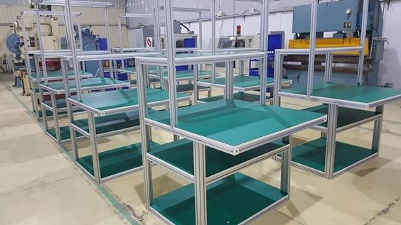 Bàn thao tác 2 tầng