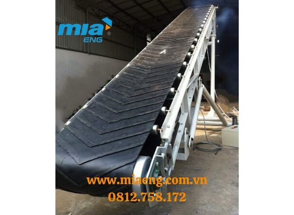 Băng tải cao su gân V